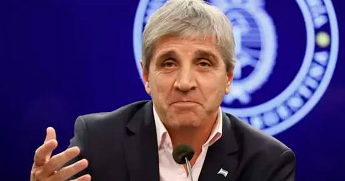 Tapar el sol con los bonos: Caputo critica al periodismo y defiende el viejo IPC del Indec