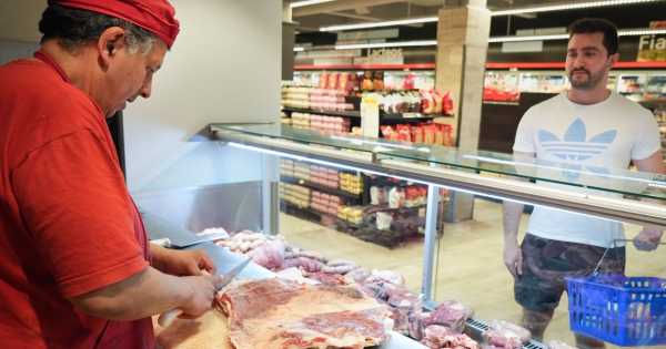 Alimentos y bebidas aumentan un mes más que la inflación en el último año 1 En un año, los alimentos y bebidas aumentaron "un mes" más que la inflación