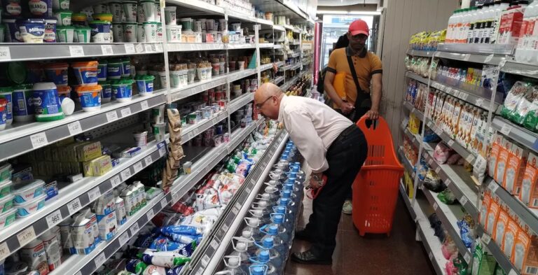 En enero, los alimentos empujaron el índice y volvió la tensión: 2,9%